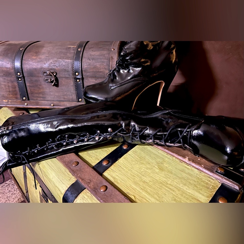 Lace-up Black Patent leather 6in Heels